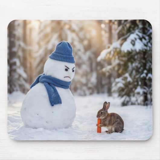 Snowman Scowling at a Rabbit Muismat (Voorkant)