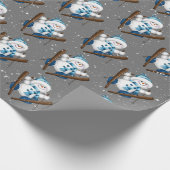 Snowman Skiing in Snowflakes Cadeaupapier (Hoek)