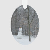 Snowman Winter Sneeuwscene van de buren Ornament (voorkant)