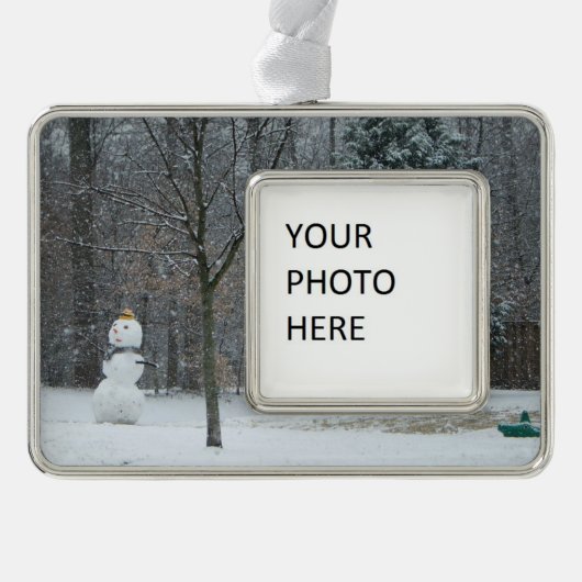 Snowman Winter Sneeuwscene van de buren Verzilverd Omlijst Ornament (Voorkant)