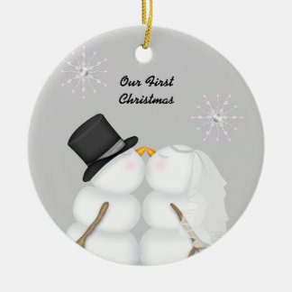 Snowmen zoenen trouwden met onze eerste kerstdag keramisch ornament