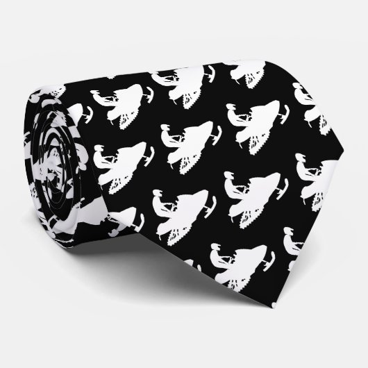 Snowmobiile in wit stropdas (Opgerold)