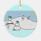 Snowpeople Skiing Keramisch Ornament (Achterkant)