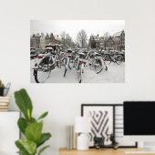 Snowy Amsterdam in Nederland in de winter Poster (Thuiskantoor)