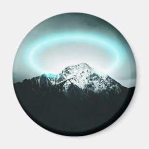 Snowy berg mysterieus blauw neonlicht magneet