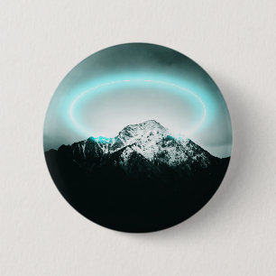 Snowy berg mysterieus blauw neonlicht ronde button 5,7 cm
