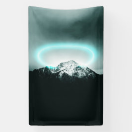 Snowy berg mysterieus blauw neonlicht spandoek