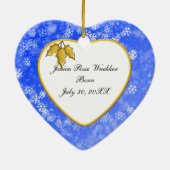 Snowy Blue Heart Baby's eerste Kerstmis Keramisch Ornament (Achterkant)