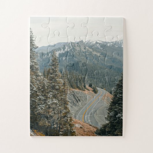 Snowy Bossen langs de weg Legpuzzel (Verticaal)