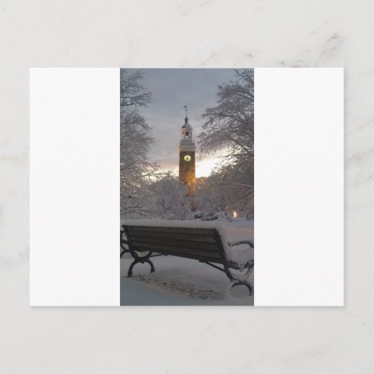 Snowy Clock Tower met bank Briefkaart (Voorkant)