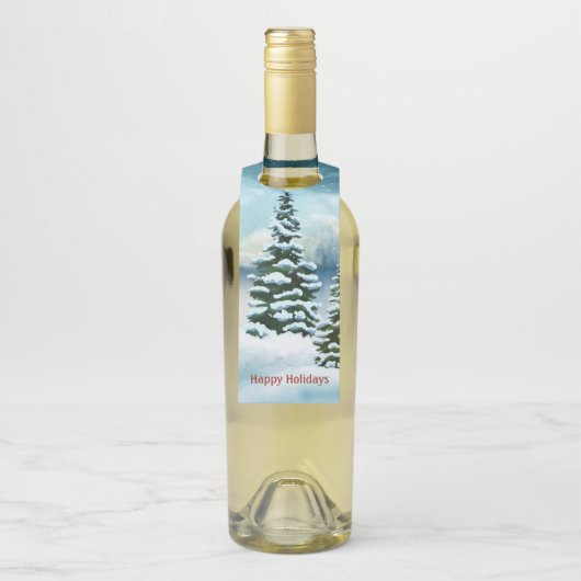 Snowy dennenbomen in de buurt van een meer flessenhanger (Op fles)