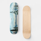 Snowy dennenbomen in de buurt van een meer persoonlijk skateboard (Voorkant)