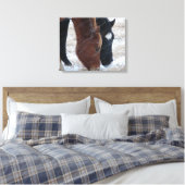 Snowy Eats Canvas Afdruk (Insitu (Slaapkamer))