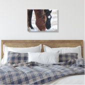 Snowy Eats Canvas Afdruk (Insitu (Slaapkamer))