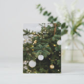 Snowy Elegance: Christmas Tree Briefkaart (Staand voorkant)