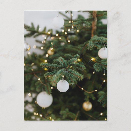 Snowy Elegance: Christmas Tree Briefkaart (Voorkant)