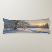 Snowy Field Design Long Pillow Lichaamskussen (Voorkant)