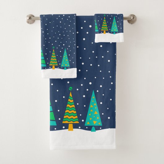 Snowy Fir Trees Bath Towel Set Bad Handdoek (Insitu)