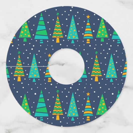 Snowy Fir Trees Papier Wijnglas Labels (Achterkant)