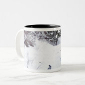 Snowy Forest Mug Tweekleurige Koffiemok (Voorkant links)