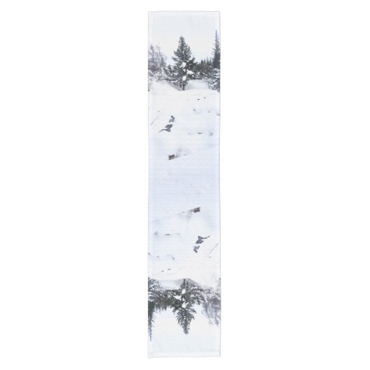 Snowy Forest Table Runner Korte Tafelloper (Voorkant)