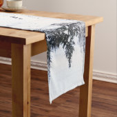Snowy Forest Table Runner Korte Tafelloper (Voorbeeld)