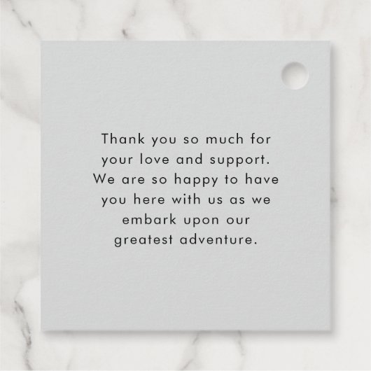 Snowy Forest Woodland Winter Weddenschap Bedankjes Labels (Achterkant)