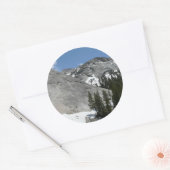 Snowy Granite Domes i Yosemite National Park Ronde Sticker (Envelop)