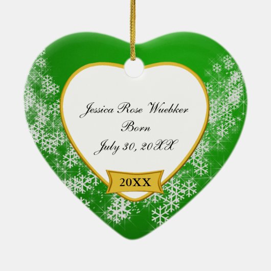 Snowy Green Baby's eerste kerstfoto Keramisch Ornament (Achterkant)