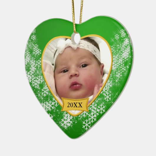 Snowy Green Baby's eerste kerstfoto Keramisch Ornament (Links)