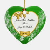 Snowy Green en Gold Baby's eerste kerstfoto Keramisch Ornament (Achterkant)