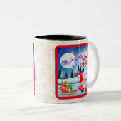 Snowy Kerstmis Gnome en Santa's slee geschenken Tweekleurige Koffiemok (Voorkant rechts)