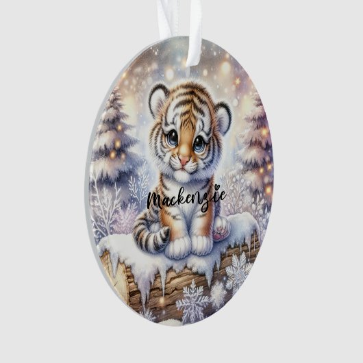 Snowy Log Tiger Ornament (voorkant)