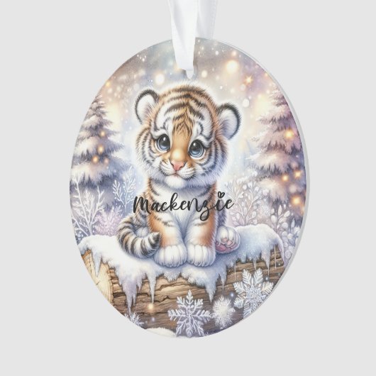 Snowy Log Tiger Ornament (voorkant)