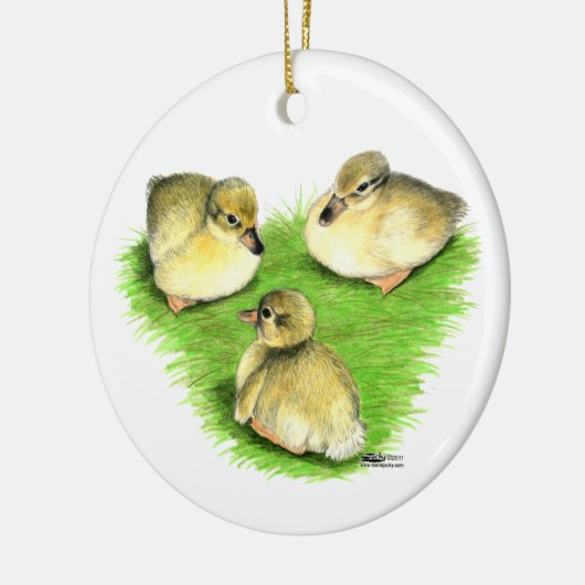Snowy Mallard Ducklings Keramisch Ornament (Links)
