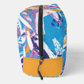 Snowy morning garden. doppkit toilettasje (Rechts)