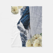 Snowy Mountains and Flowers Fleece Blanket Deken (Voorkant)