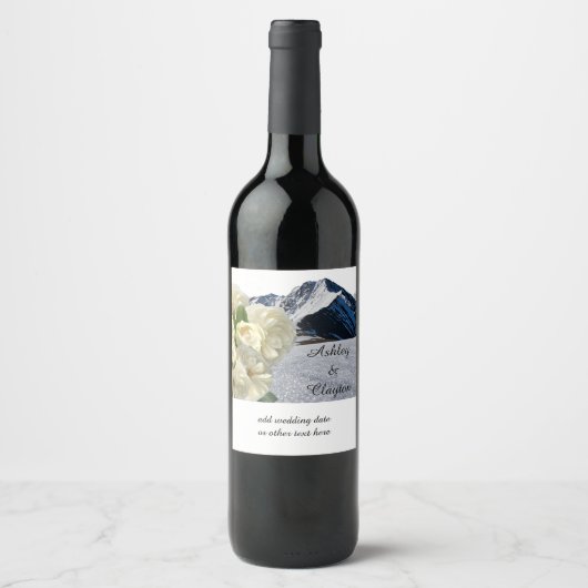 Snowy Mountains and Flowers Wine Label Wijn Etiket (Voorkant)
