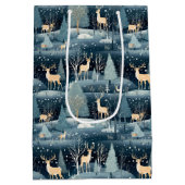 Snowy Night Deer Field Medium Cadeauzakje (Achterkant)