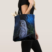 Snowy Owl bij nacht Tote Bag (Dichtbij)