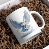 Snowy Owl in het midden van een Swoop in waterverf Koffiemok