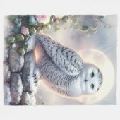 Snowy Owl in Moonlit Winter Garden Fleece Deken (Voorkant (Horizontaal))