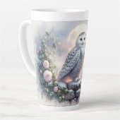 Snowy Owl in Moonlit Winter Garden Latte Mok (Linkerhoek)