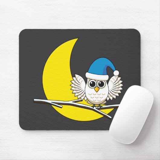 Snowy Owl in New Moon Winter Night Muismat (Met muis)