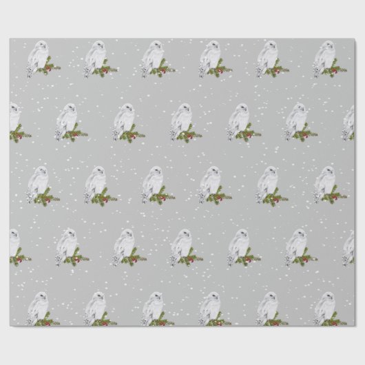 Snowy Owl on Pine and Berries Cadeaupapier (Vlak)