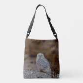 Snowy owl op een rots crossbody tas (Achterkant)