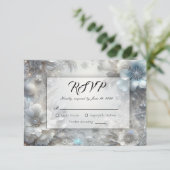 Snowy Petals in Frozen Bloom Wedding RSVP Kaartje (Staand voorkant)