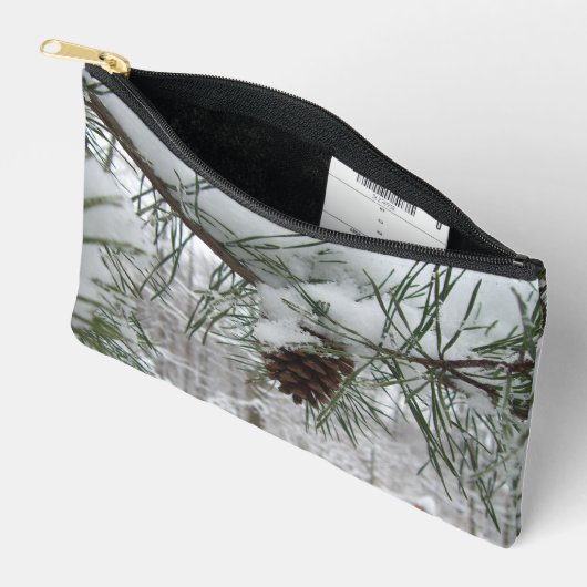 Snowy Pine Branch Winter Natuur Etui (Open)