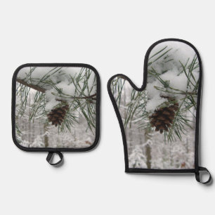 Snowy Pine Branch Winter Natuur Ovenwant & Pannenlap Set