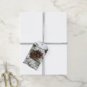 Snowy Pine Cone I Winter Natuur Foto Cadeaulabel (Met Touw)